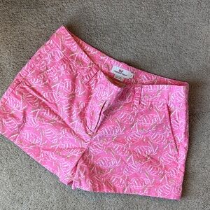 Vineyard Vines Pink Leaf Print Women Shorts